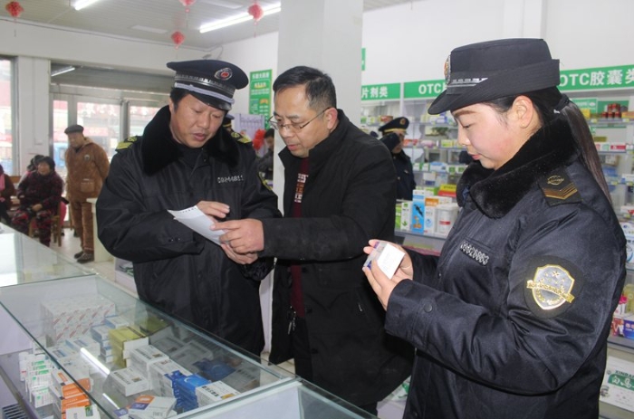 河南尉氏縣市場監(jiān)管局開展節(jié)日藥品安全專項檢查