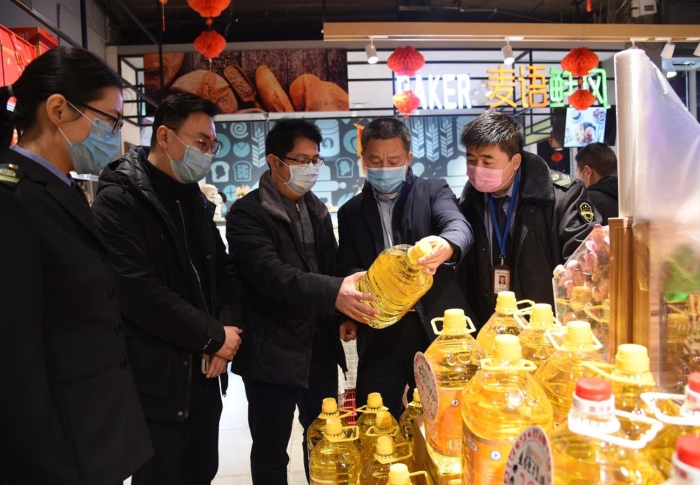 河南省開封市市場(chǎng)監(jiān)管局開展食品安全抽樣檢查