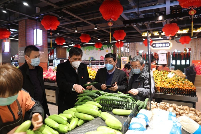 河南省開封市市場監(jiān)管局打好疫情防控攻堅戰(zhàn)