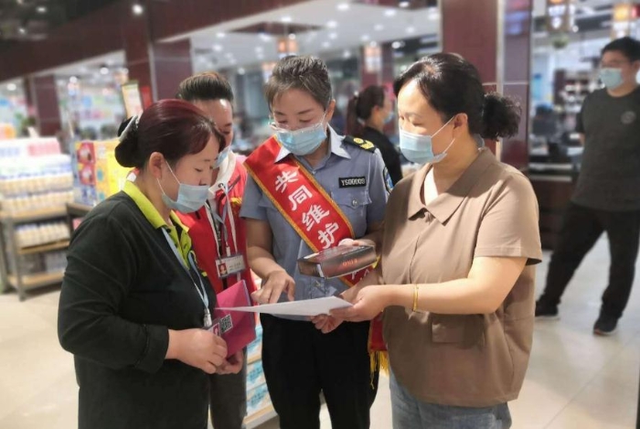 山西組織開(kāi)展化妝品安全科普宣傳“三服務(wù)”活動(dòng)