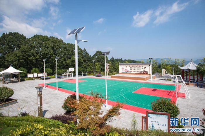 湖北省?？悼h馬良鎮(zhèn)趙家山村文體廣場(chǎng)（8月27日攝）。新華社記者 肖藝九 攝