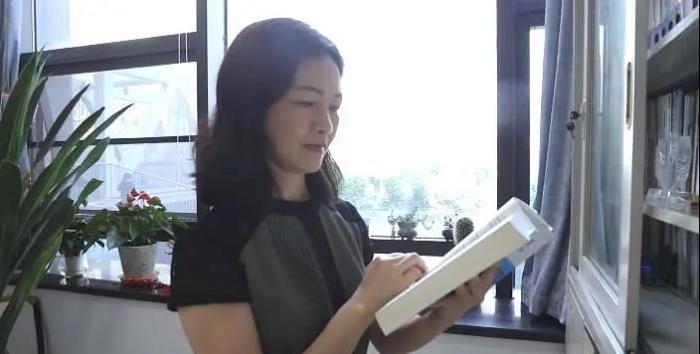 昂明嶸