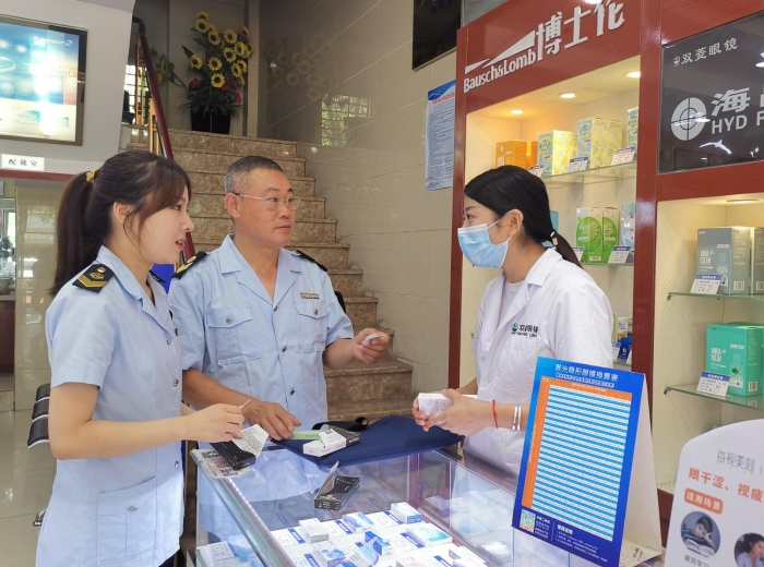 圖為檢查現(xiàn)場(chǎng)。