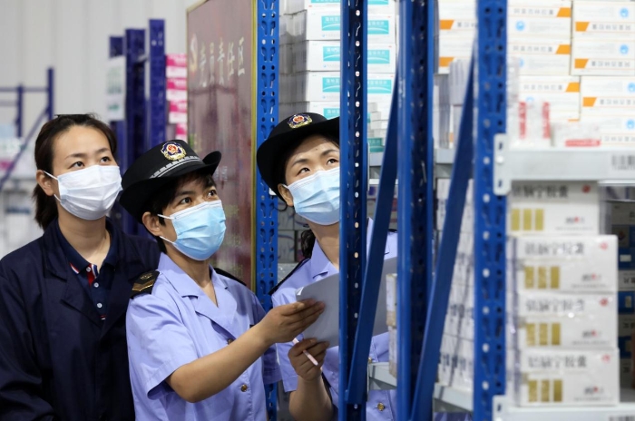 圖為檢查現(xiàn)場。