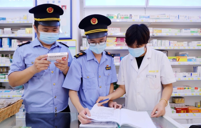 圖為檢查現(xiàn)場。