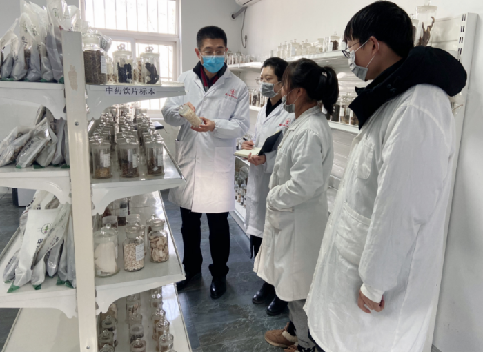 圖為檢查現(xiàn)場。