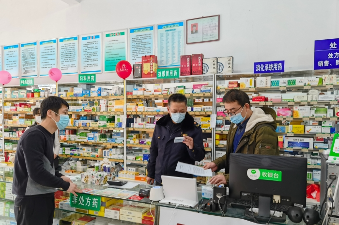 圖為檢查現(xiàn)場。