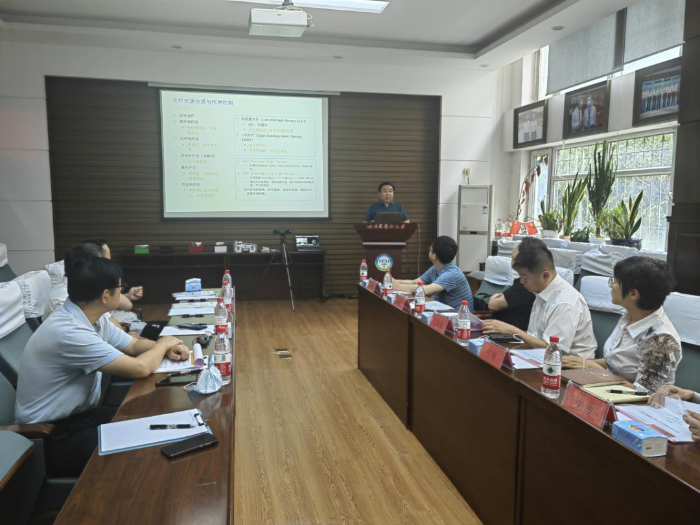 黑龍江省藥監(jiān)局黨組成員、副局長王鐵寒帶隊赴省醫(yī)學科學院