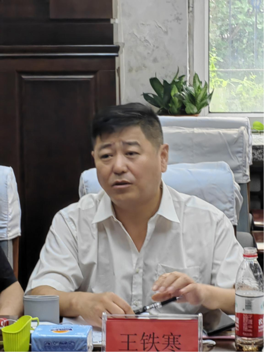 黑龍江省藥監(jiān)局黨組成員、副局長王鐵寒帶隊赴省醫(yī)學科學院