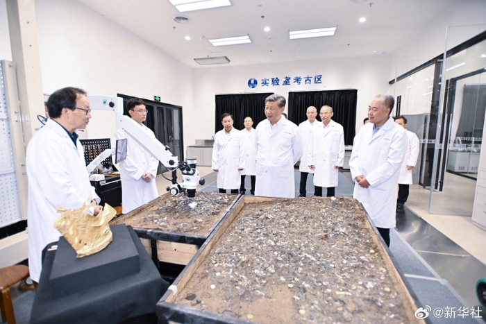 習(xí)近平在四川考察調(diào)研