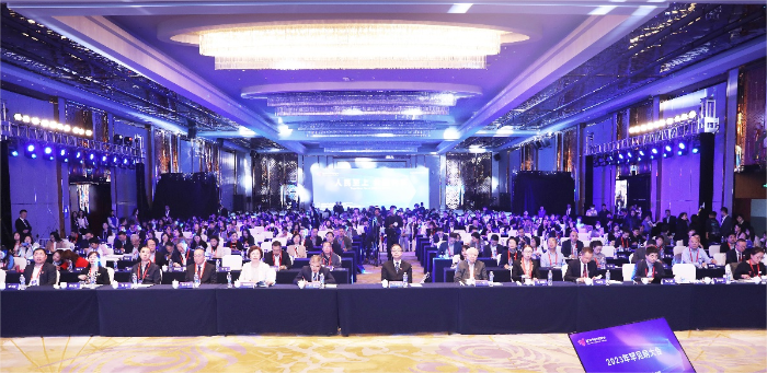圖為2023年中國罕見病大會(huì)主論壇現(xiàn)場。