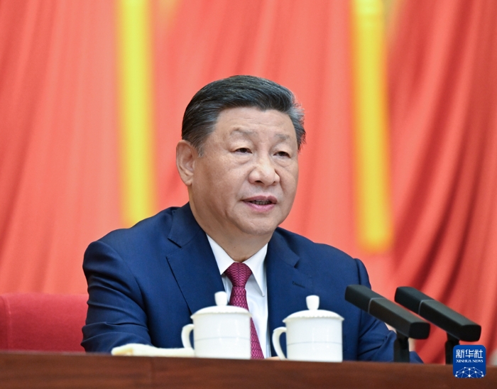 9月20日上午，中共中央、全國(guó)政協(xié)在全國(guó)政協(xié)禮堂隆重舉行慶祝中國(guó)人民政治協(xié)商會(huì)議成立75周年大會(huì)。中共中央總書記、國(guó)家主席、中央軍委主席習(xí)近平出席大會(huì)并發(fā)表重要講話。新華社記者 謝環(huán)馳 攝